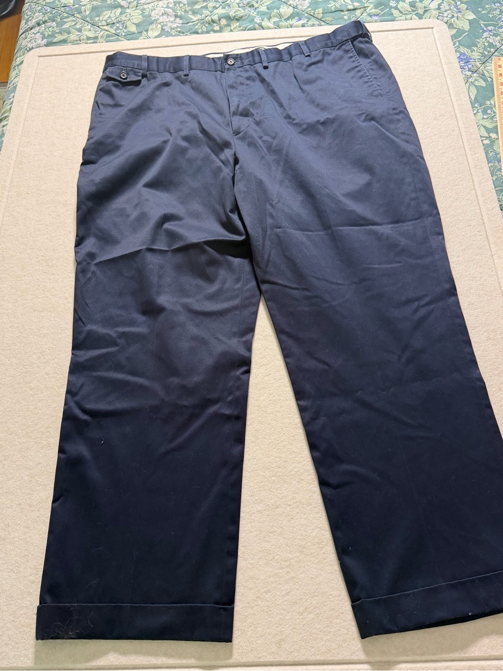 Land's End Men's Navy Khaki Dress Pants Classic Straight Fit 44x30 comfort waist
